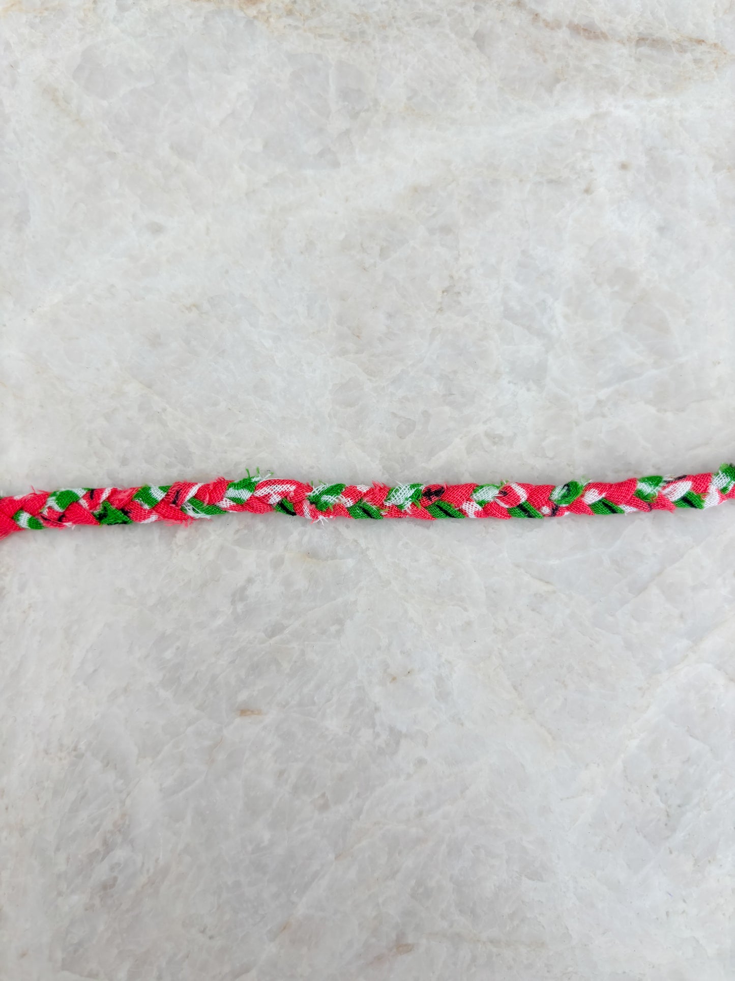 Bandana bracelet - coral/green