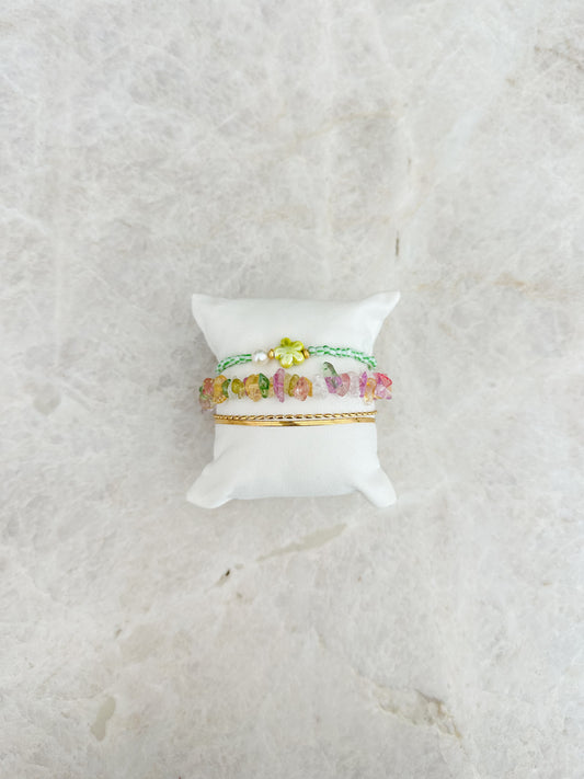 Flower bracelet - green