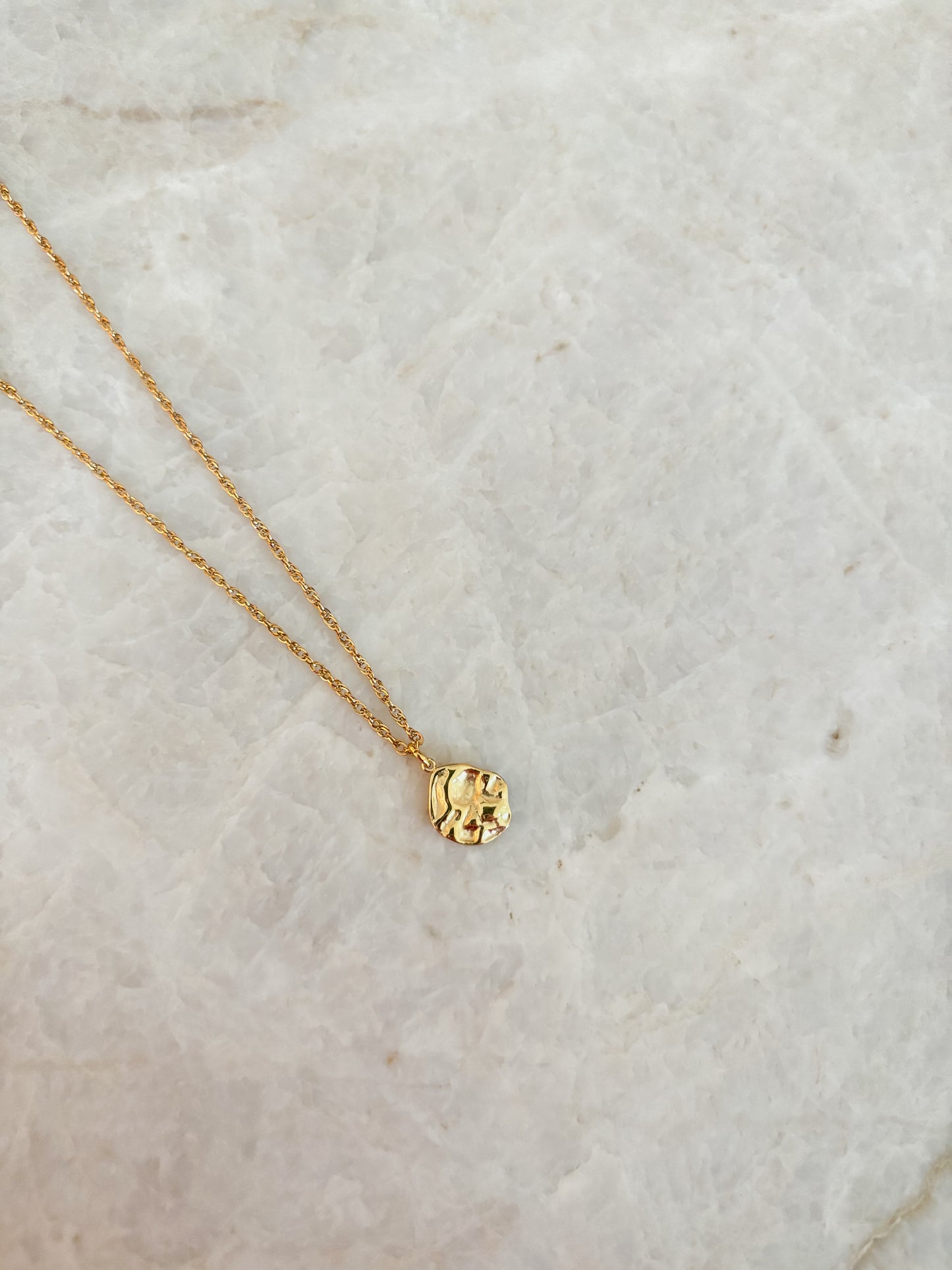 Eva necklace