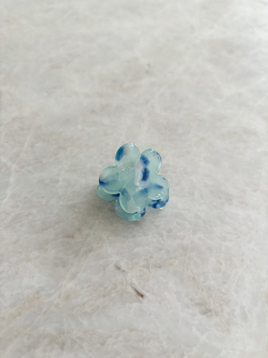 Flower mini hairclip - blue