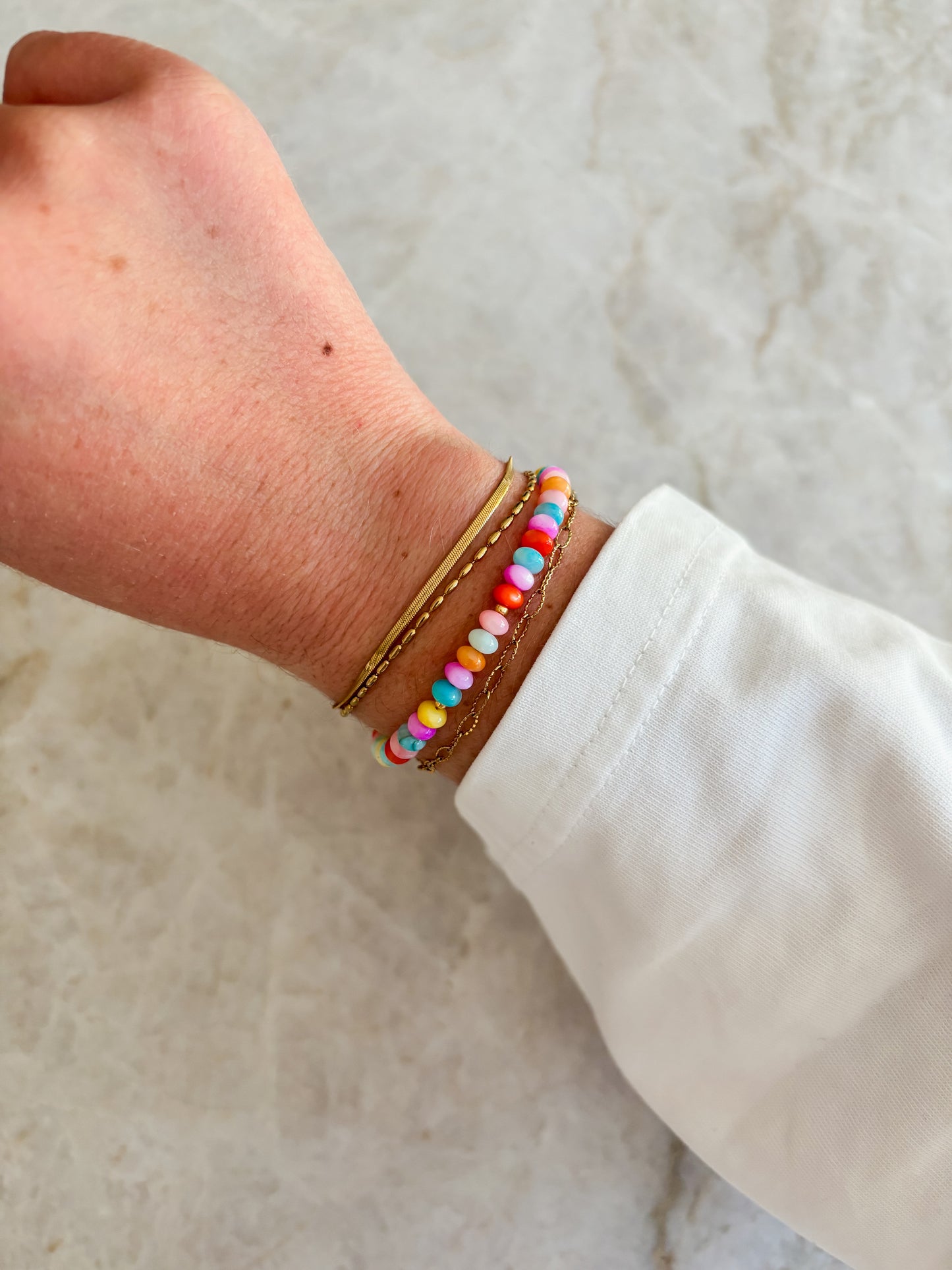Colourful disc bracelet