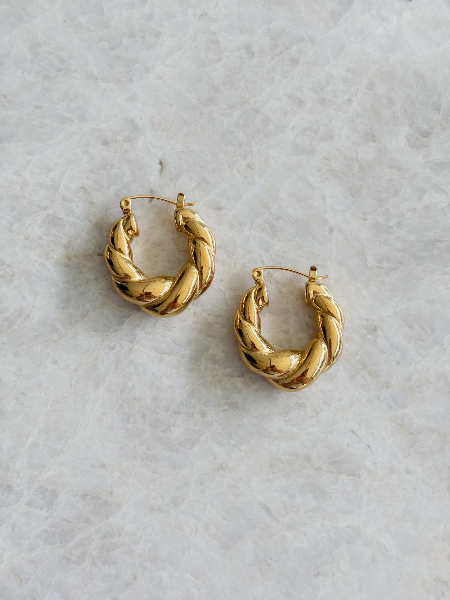 Twisted hoops