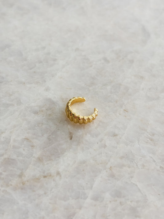 Ear cuff croissant