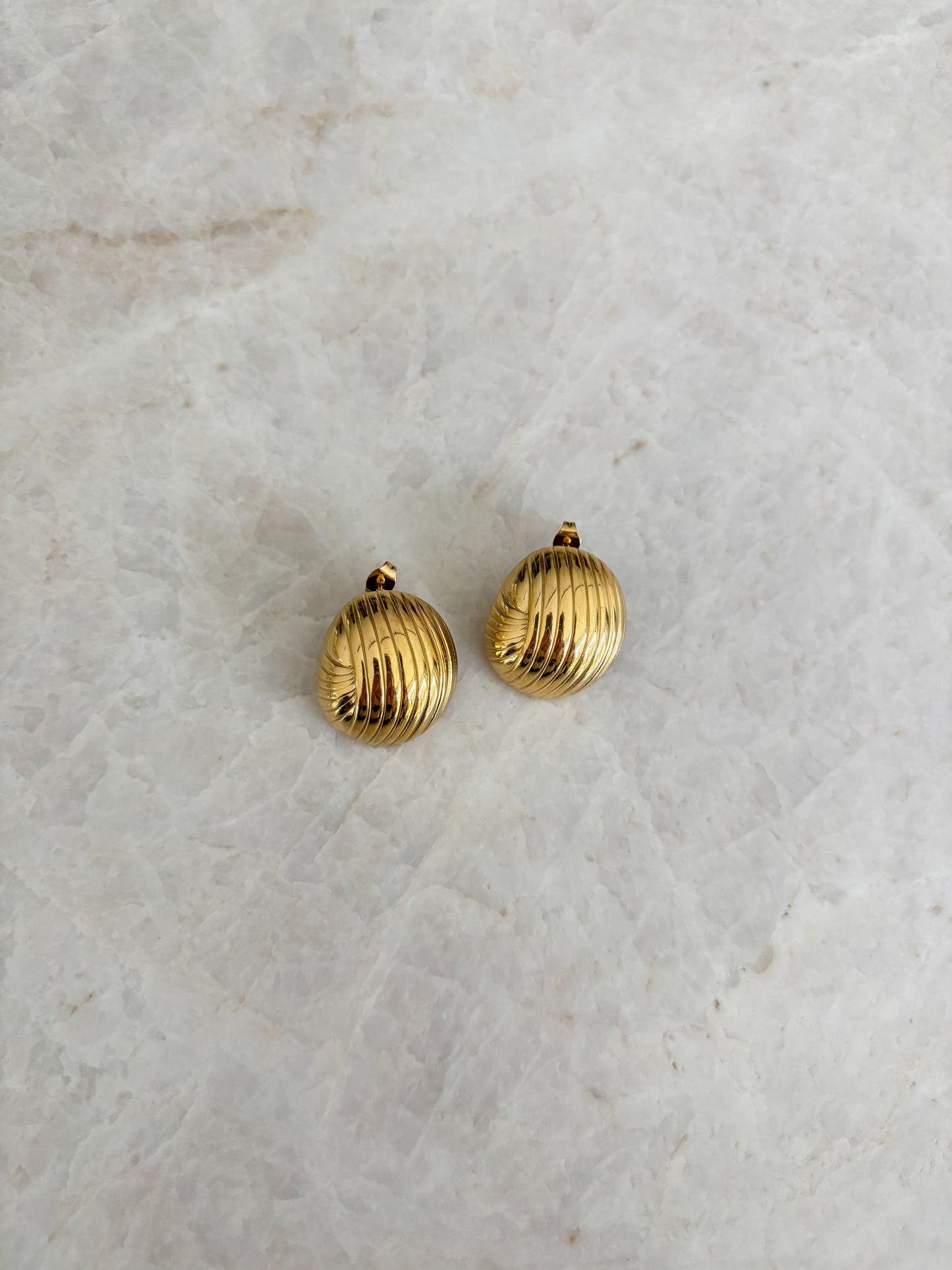 Paula studs