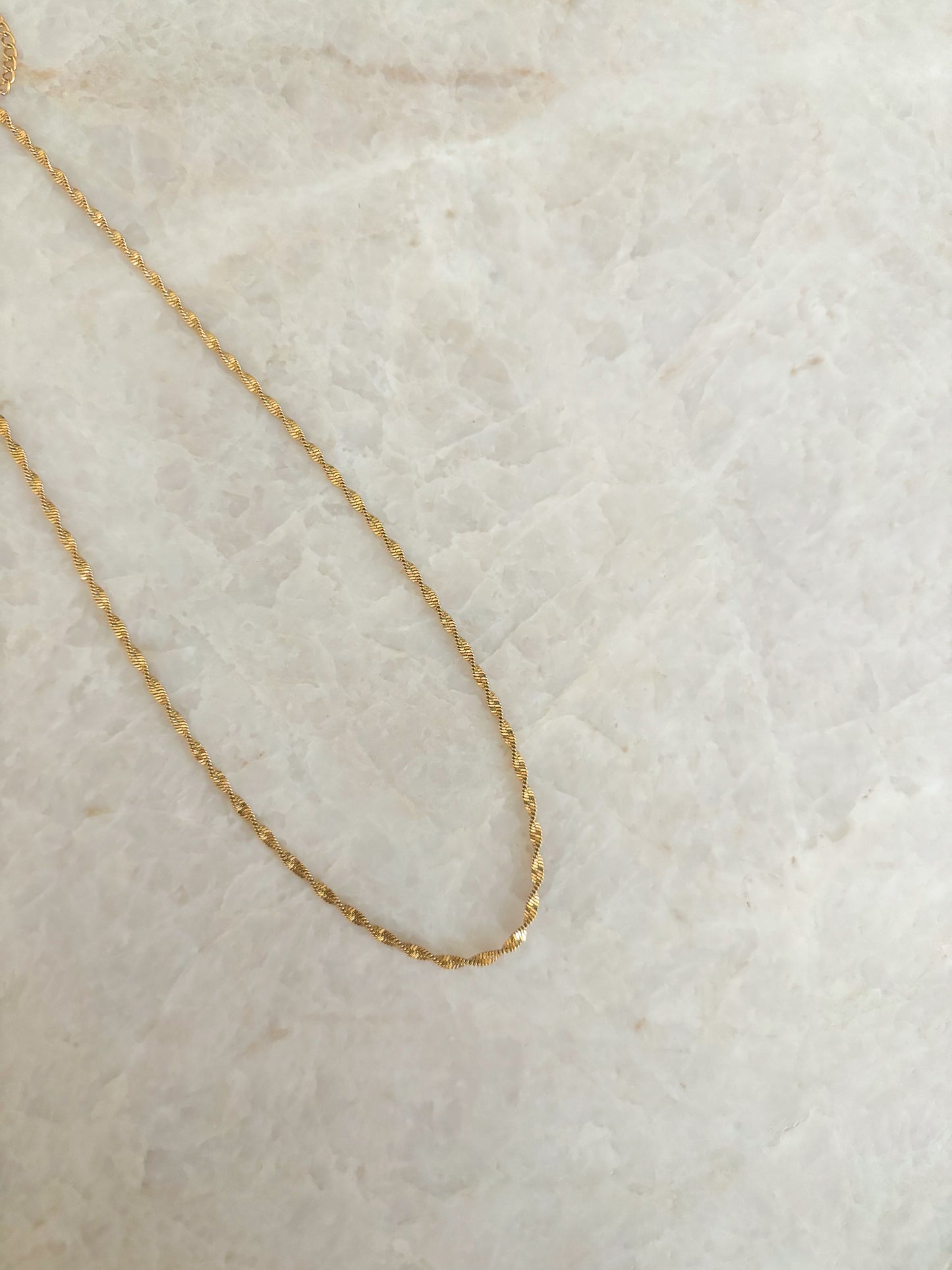 Twisted necklace
