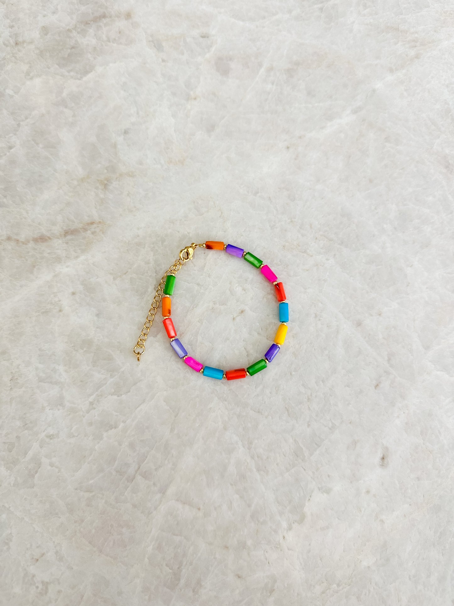 Shell bracelet - bright