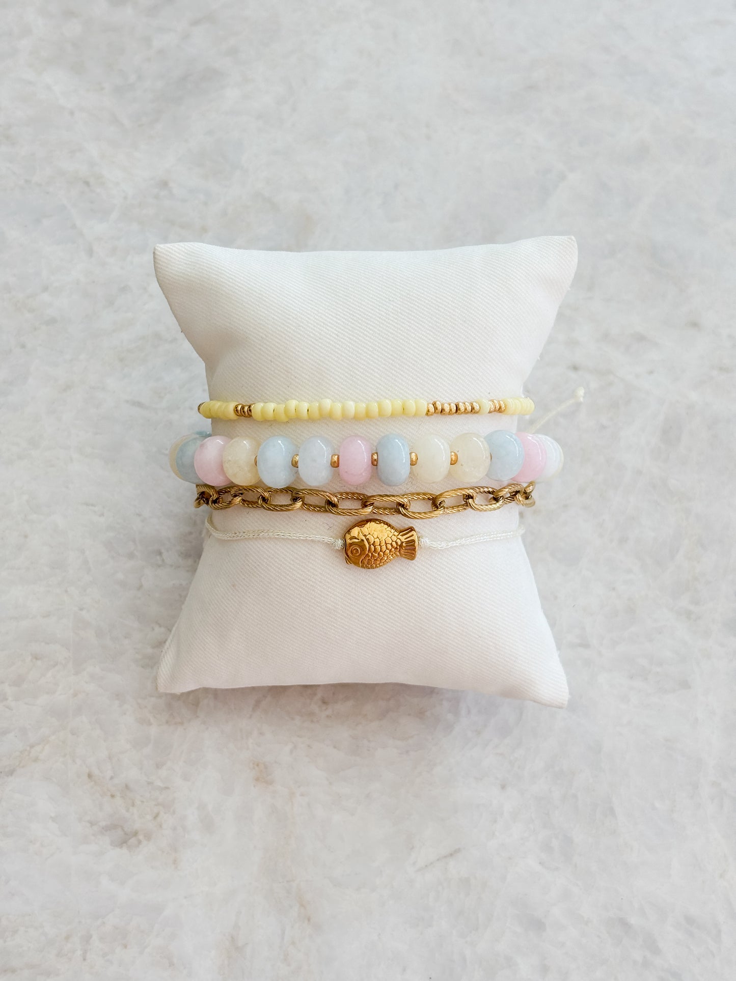 Fish bracelet - white