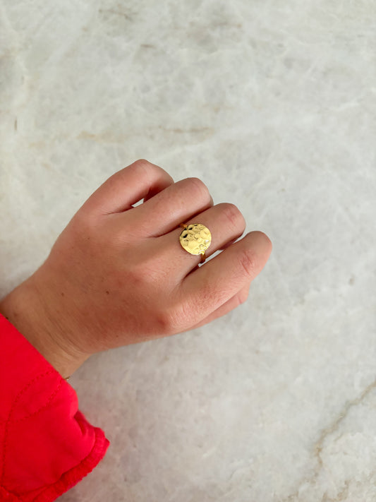Round ring