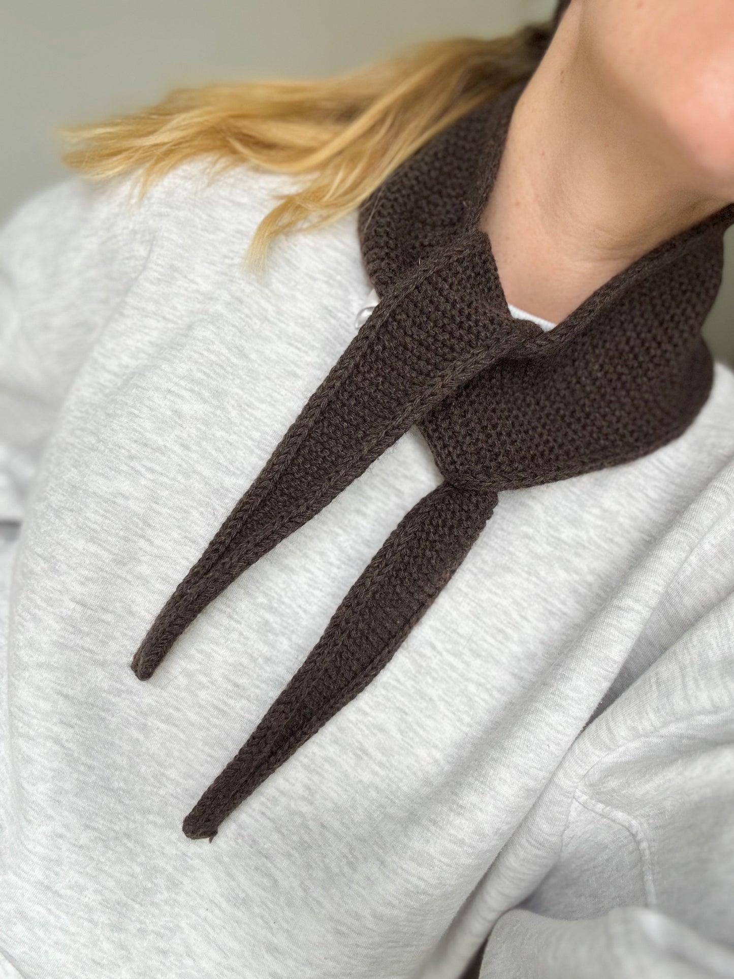 Scarf - brown