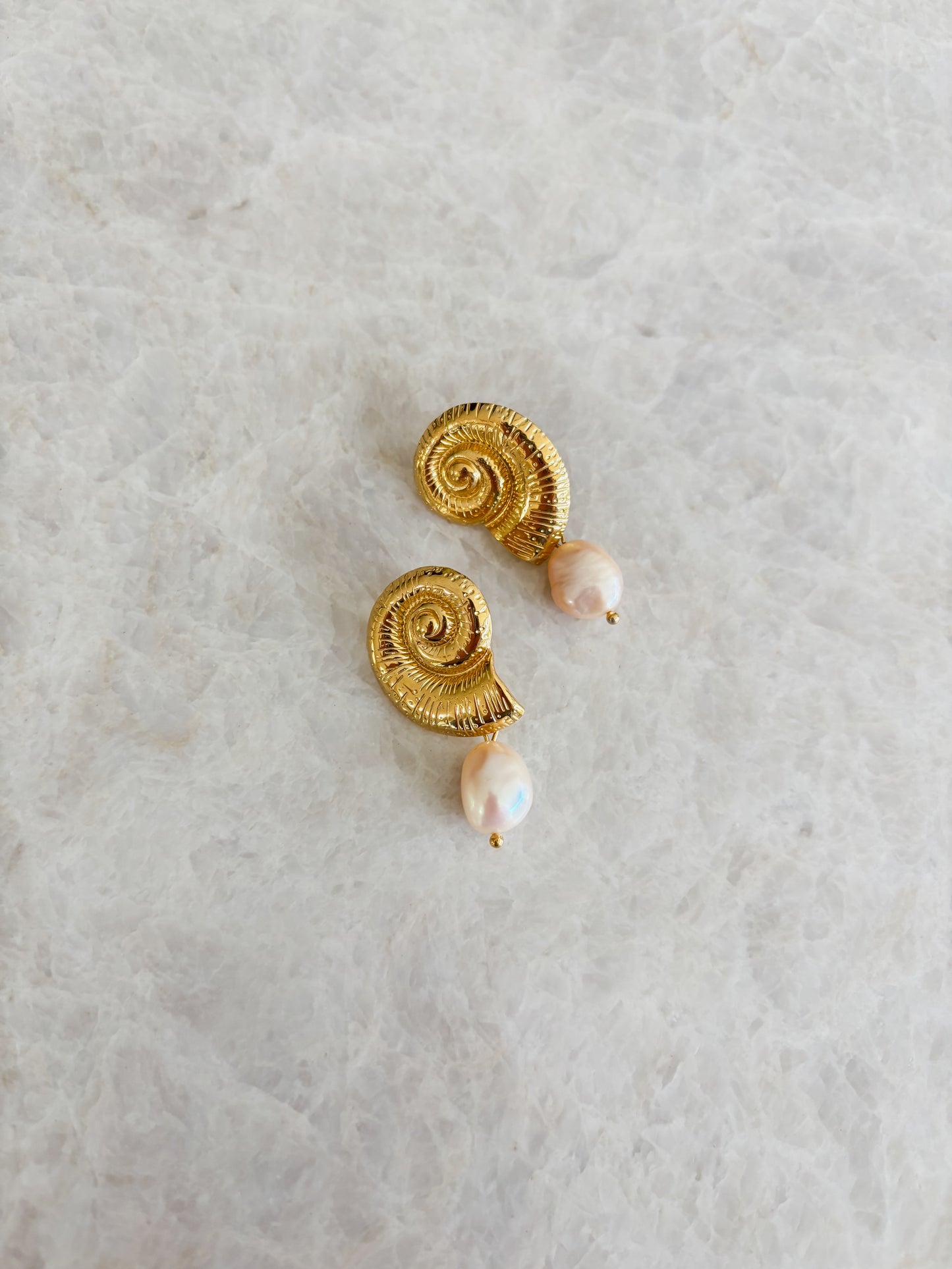 Sea breeze studs