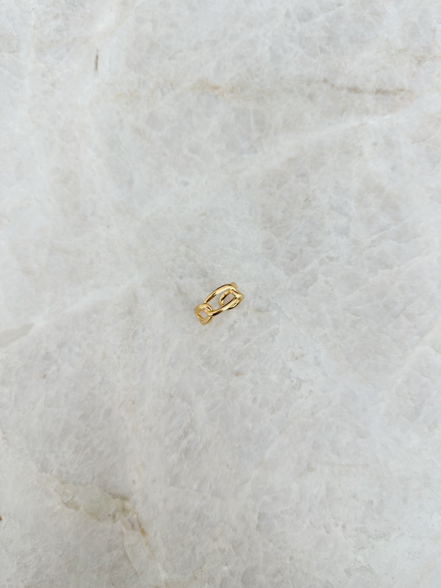 Nomi ring