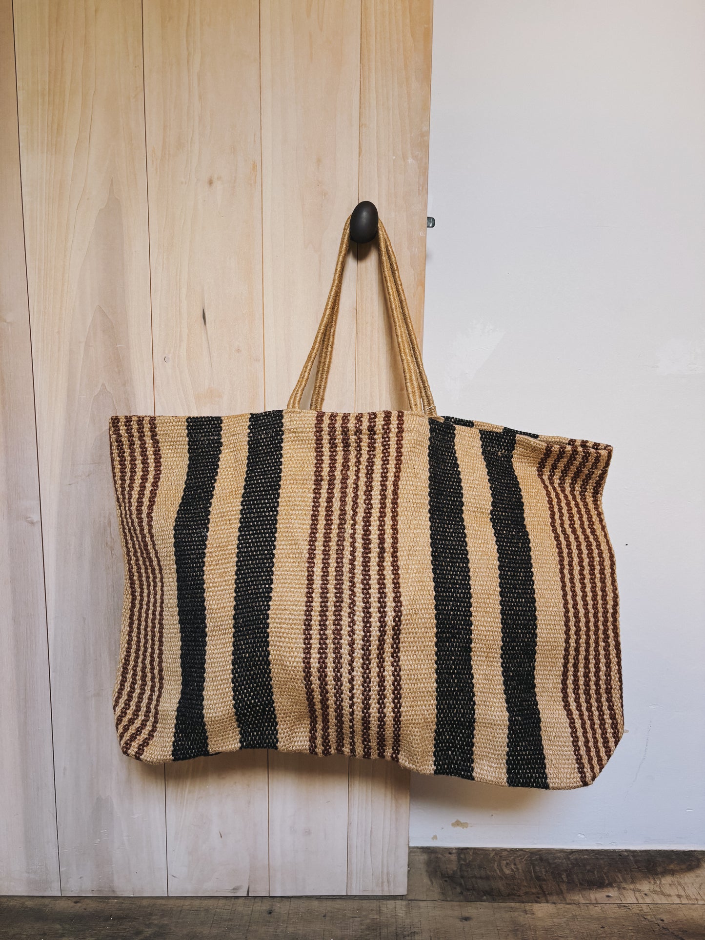 Jute bag red stripe