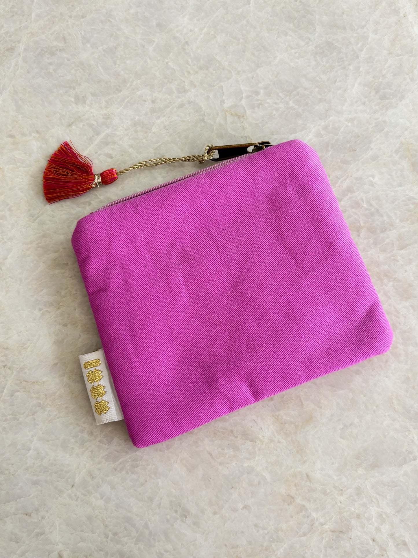 Lemon pouch