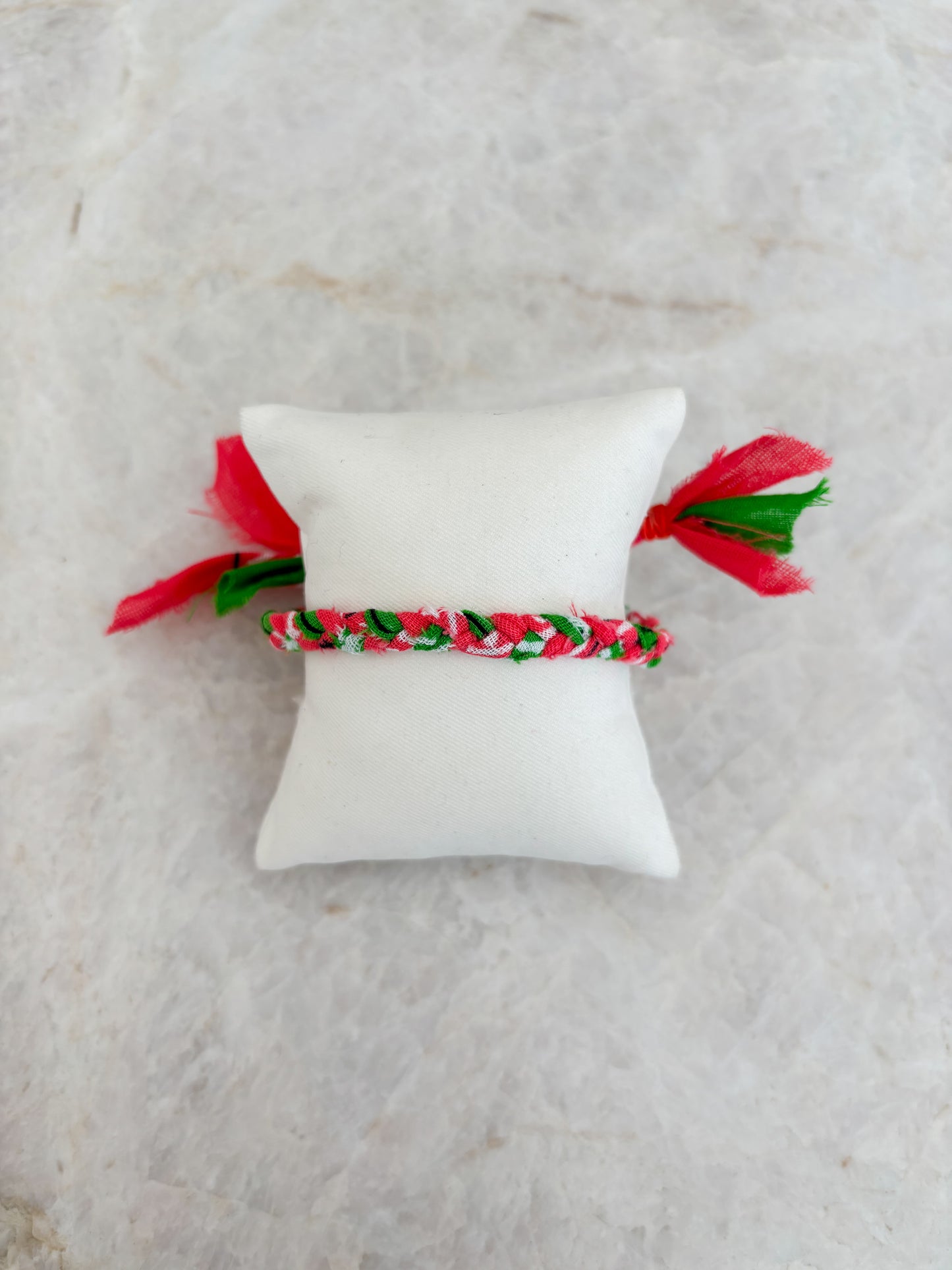 Bandana bracelet - coral/green