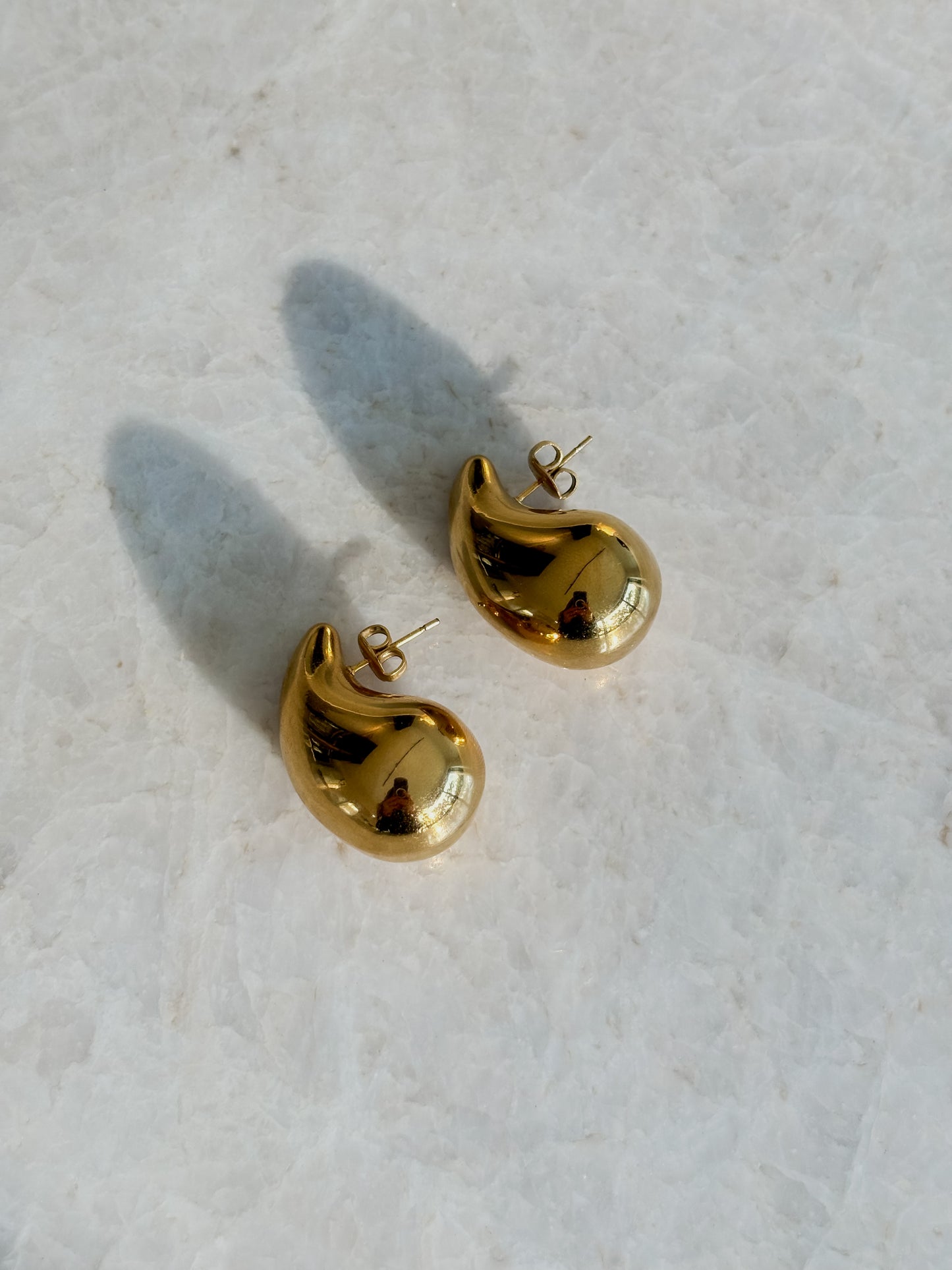 XL bubble studs