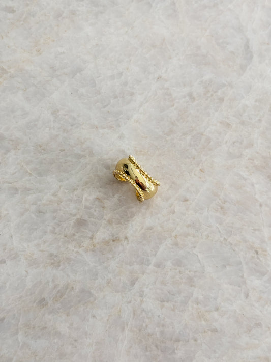 Ear cuff