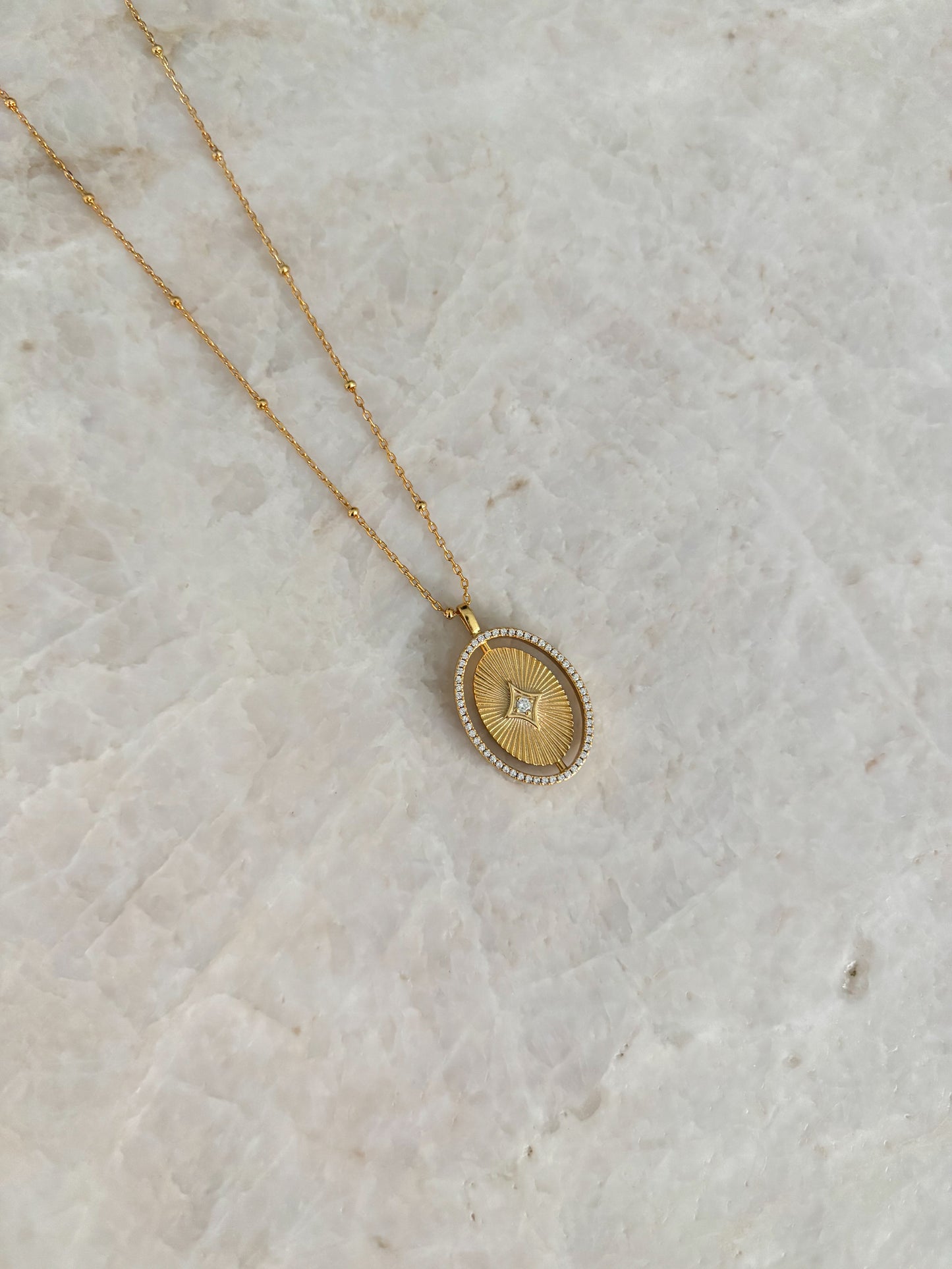 Clara necklace
