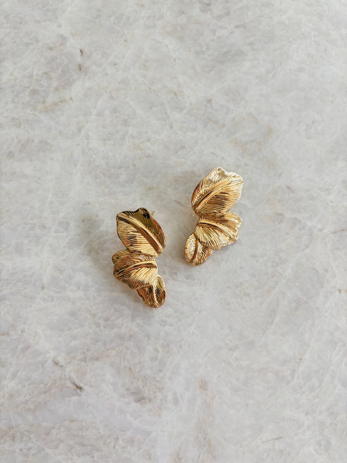 Leaves studs