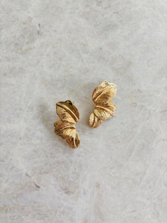 Leaves studs