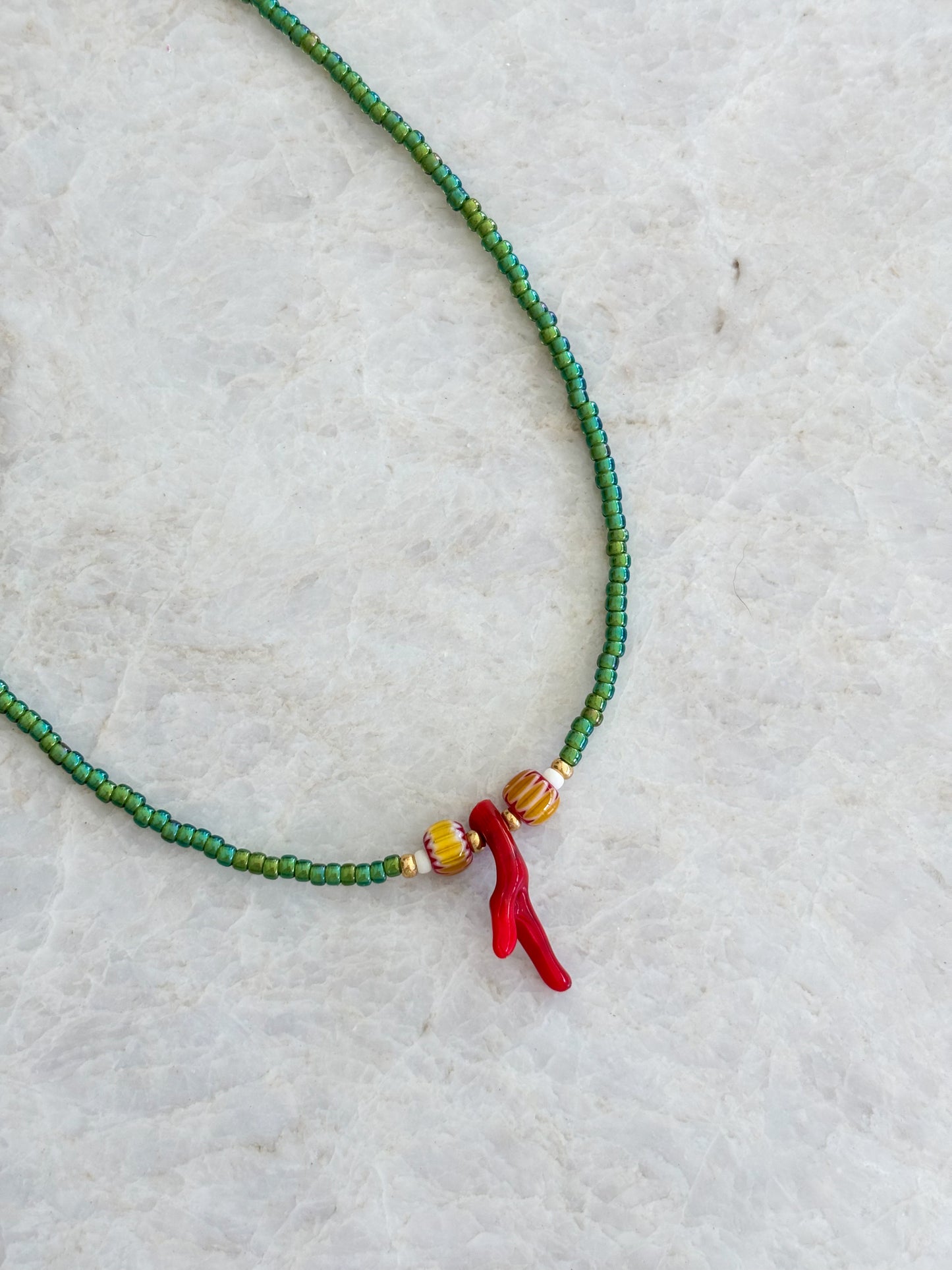 Coral necklace - green