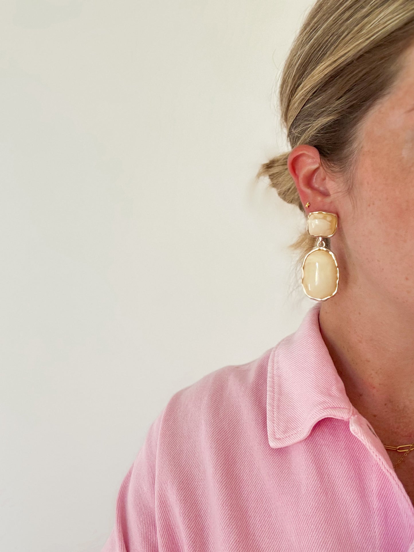 Earrings - off-white