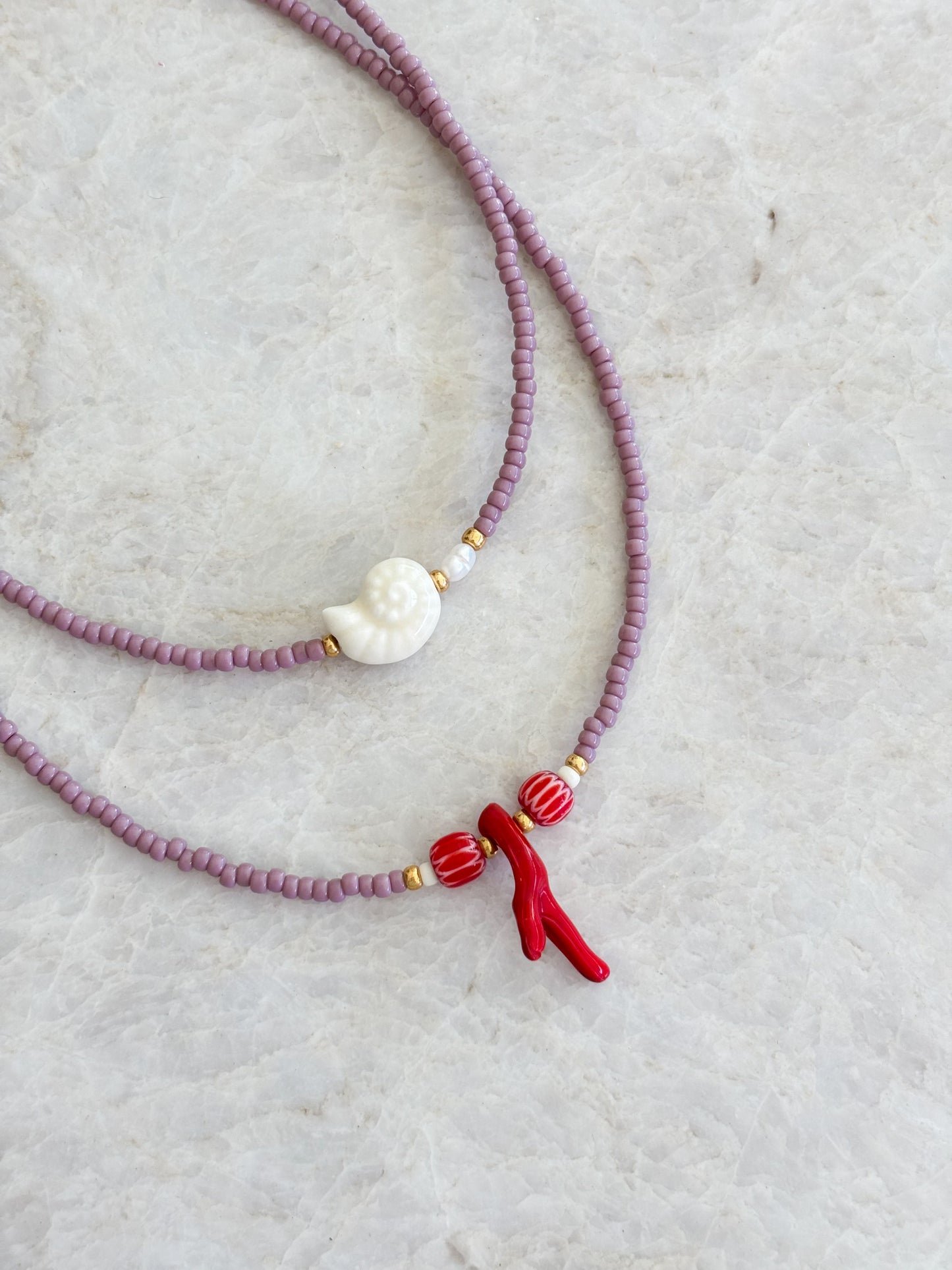 Shell necklace - mauve