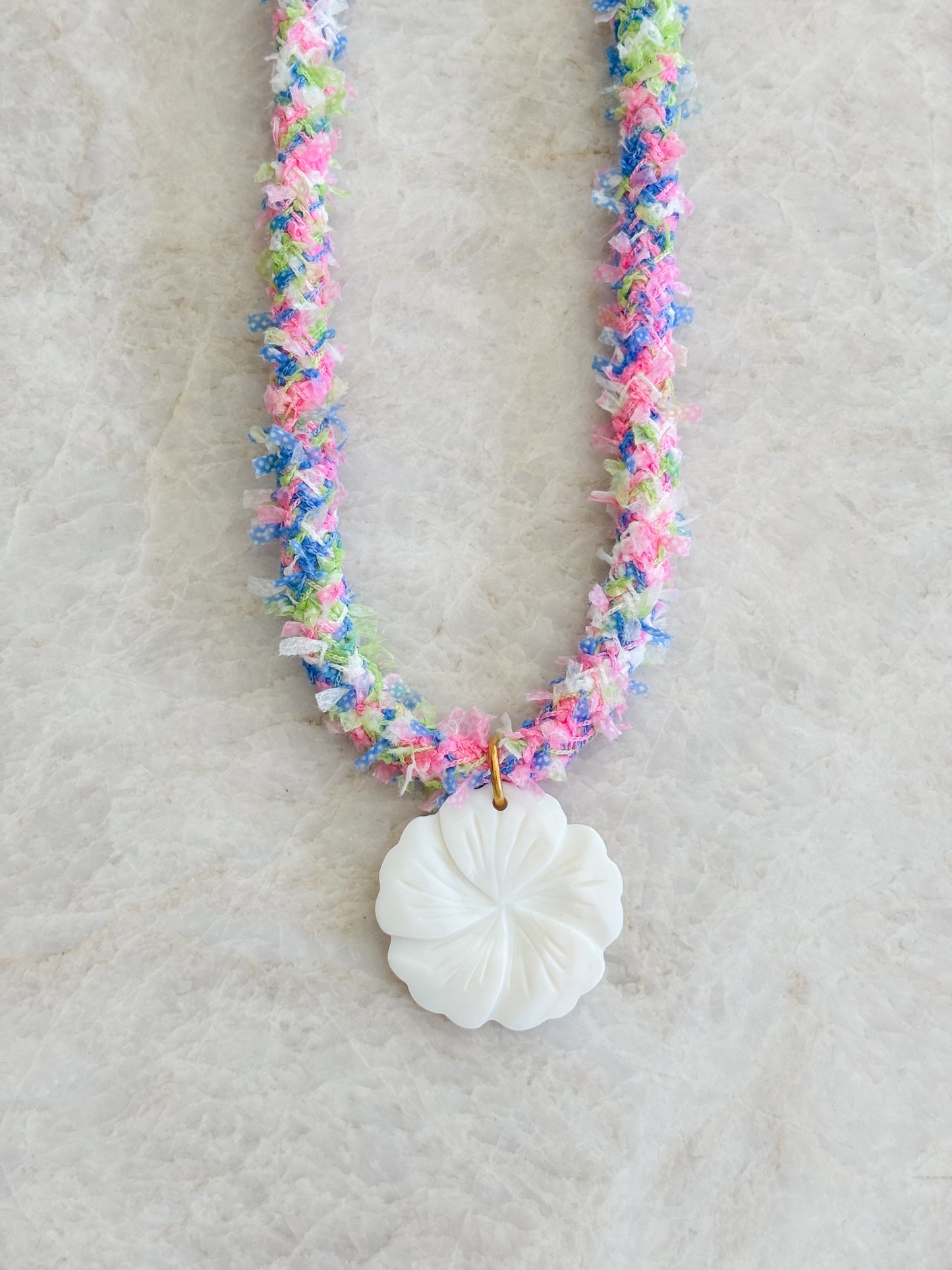Flower surf cord necklace - multi