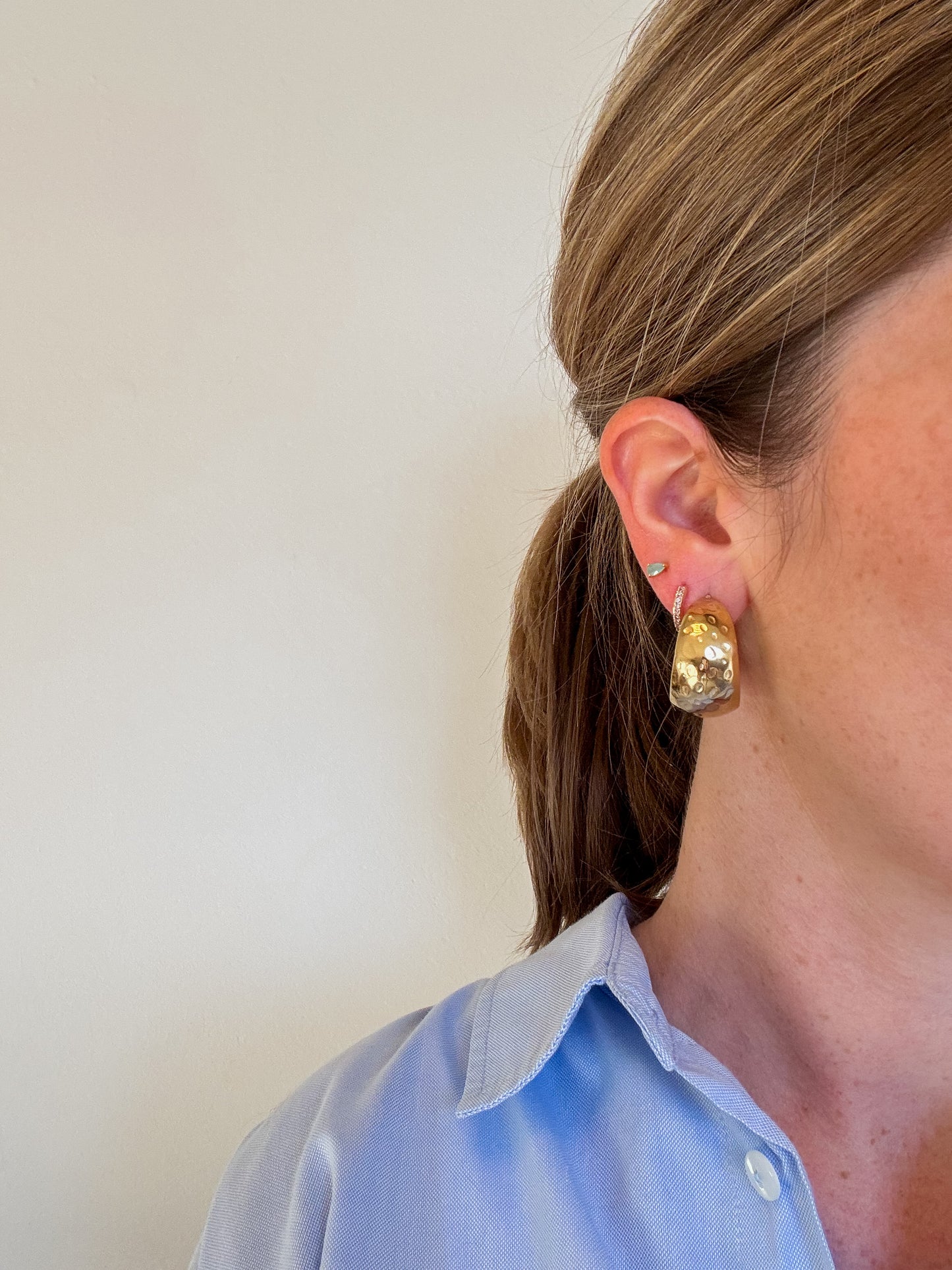 Coralie hoops