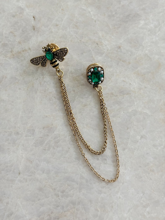 Brooche bee