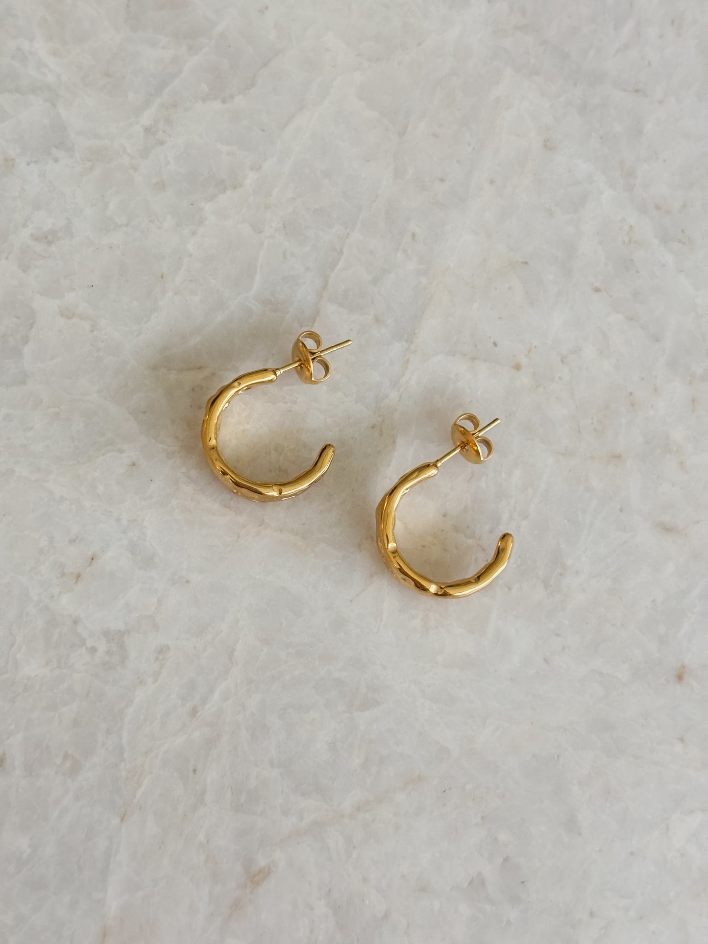 Eloise hoops