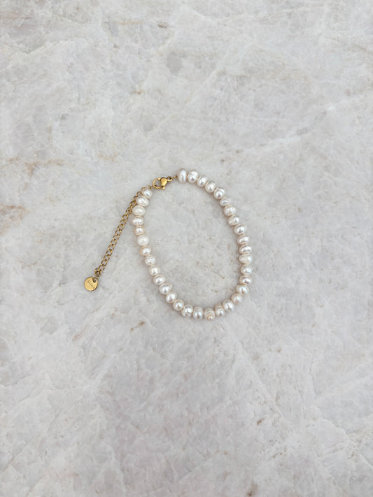 Parelmoeren armband