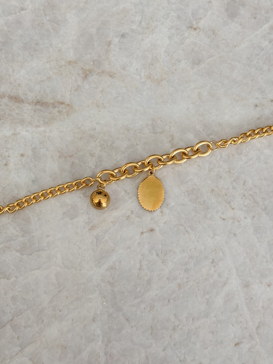 Chunky charm bracelet