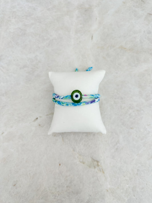Double flower bracelet - green eye
