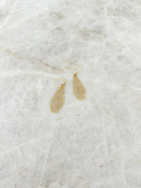 Line earrings