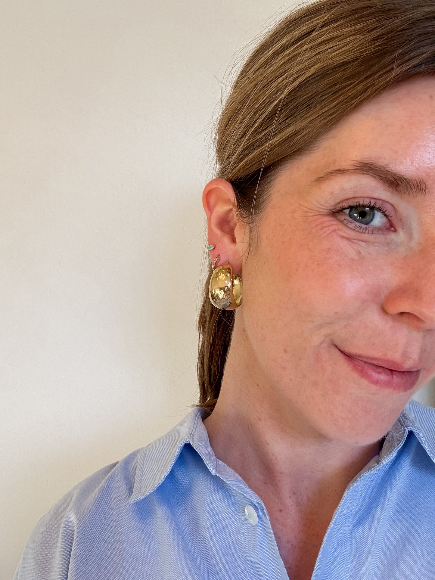 Coralie hoops