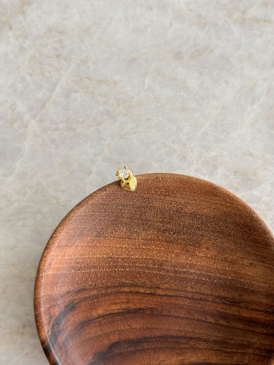 Heart stone stud