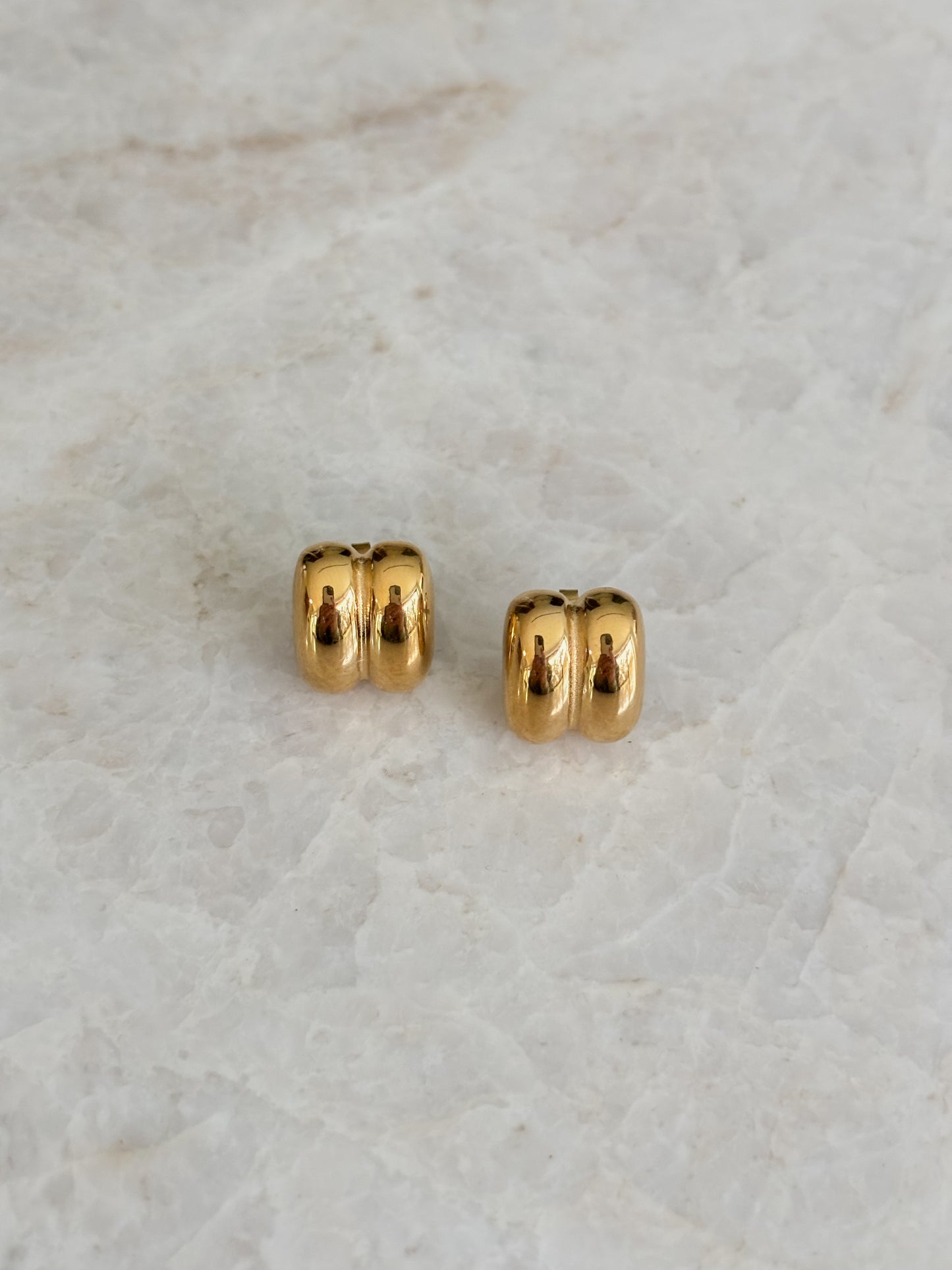 Billie studs