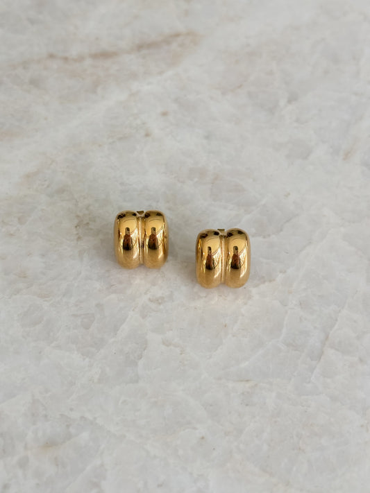 Billie studs