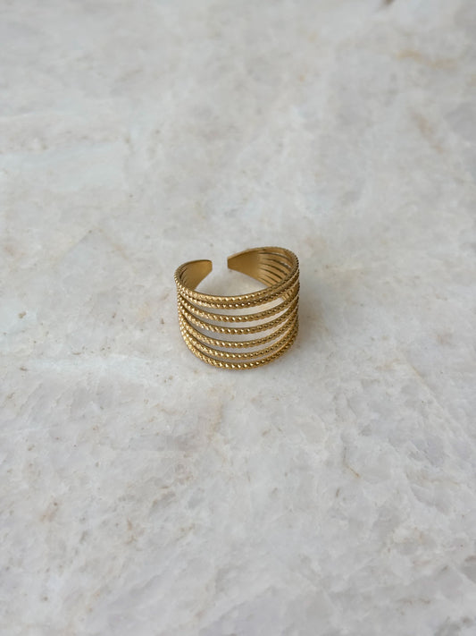 Tina ring