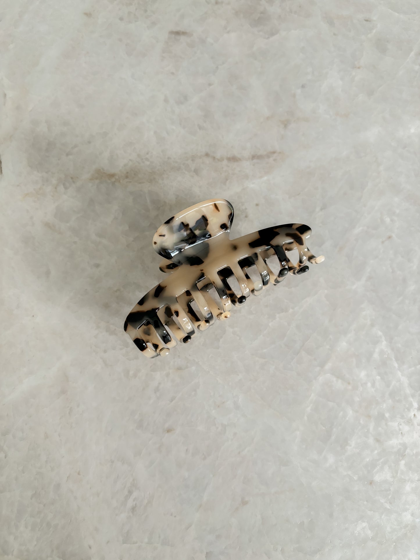 Hairclip - beige