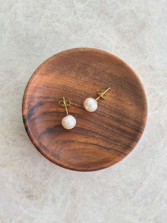 Pearl earstuds