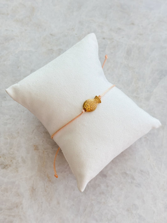 Fish bracelet - peachy orange