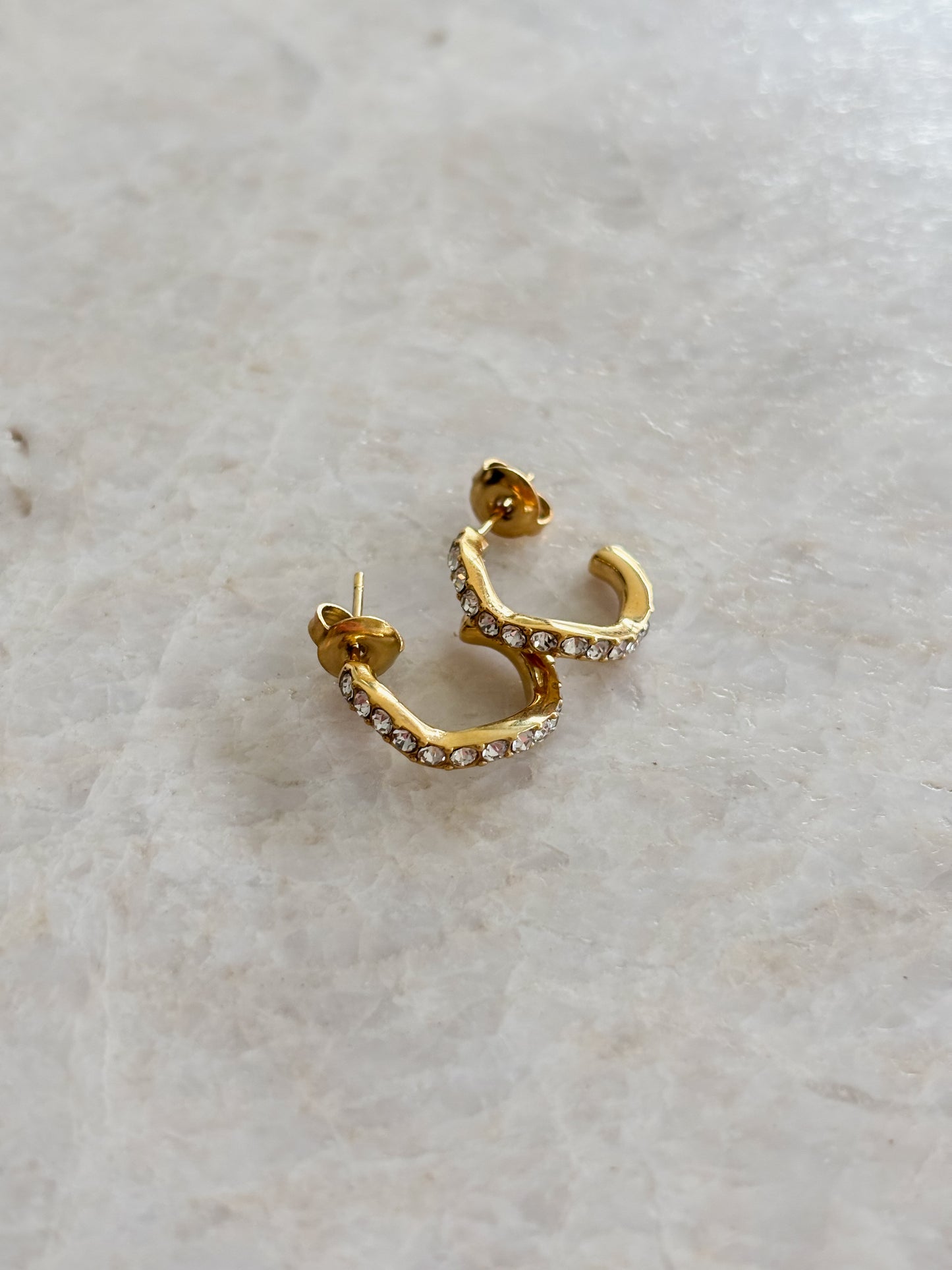 Wave strass hoops