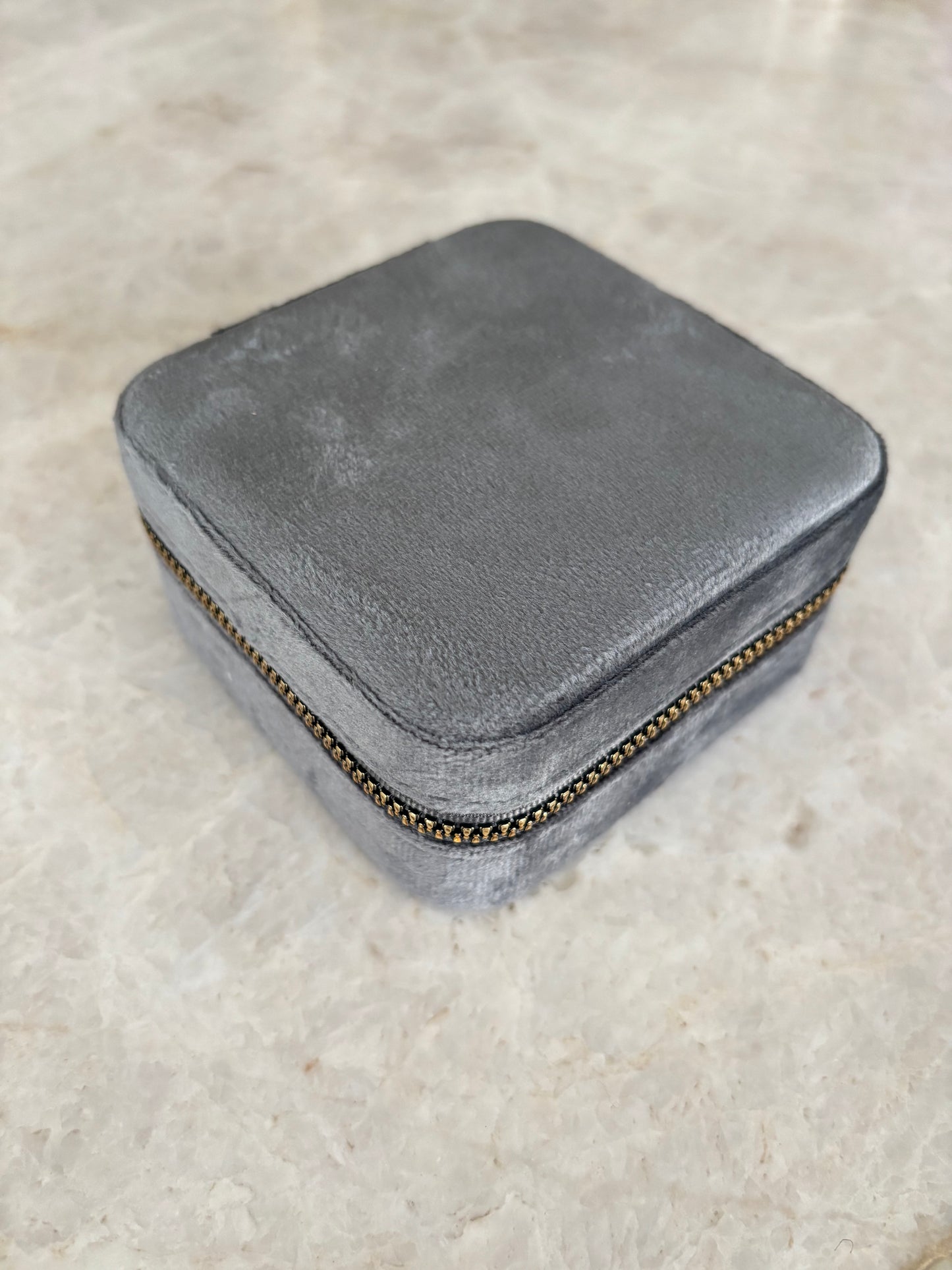 Jewellery box - grey